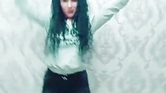 Aze Tiktok girl pantyhose feet