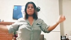 TikTok Cute Nurse & thick chick with no pants
