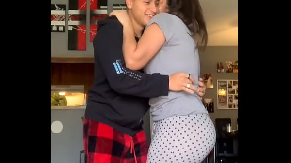 Me cojo a mi madre después de bailar con ella mi ti.k t.o.k @dominicanosingon