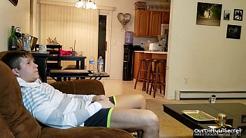 Blonde makes Him Cum Before he can Roll a Blunt